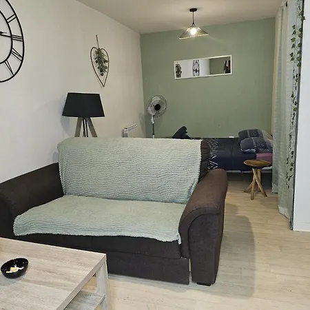 49 Centre-ville Box A Bagages Gratuits