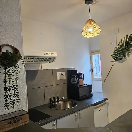 49 Centre-ville Box A Bagages Gratuits Carcasona