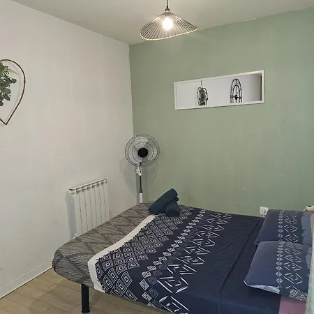 49 Centre-ville Box A Bagages Gratuits Apartamento *