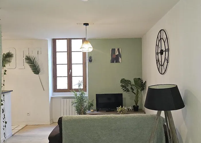 49 Centre-ville Box A Bagages Gratuits Carcassonne