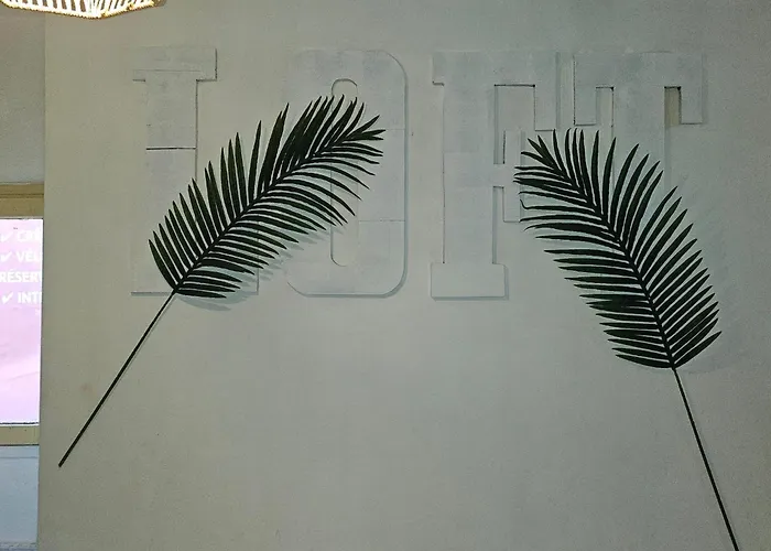 49 Centre-ville Box A Bagages Gratuits Каркассон